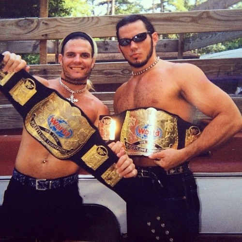 missaprilkoch:Jeff hardy &amp; Matt hardySo happy