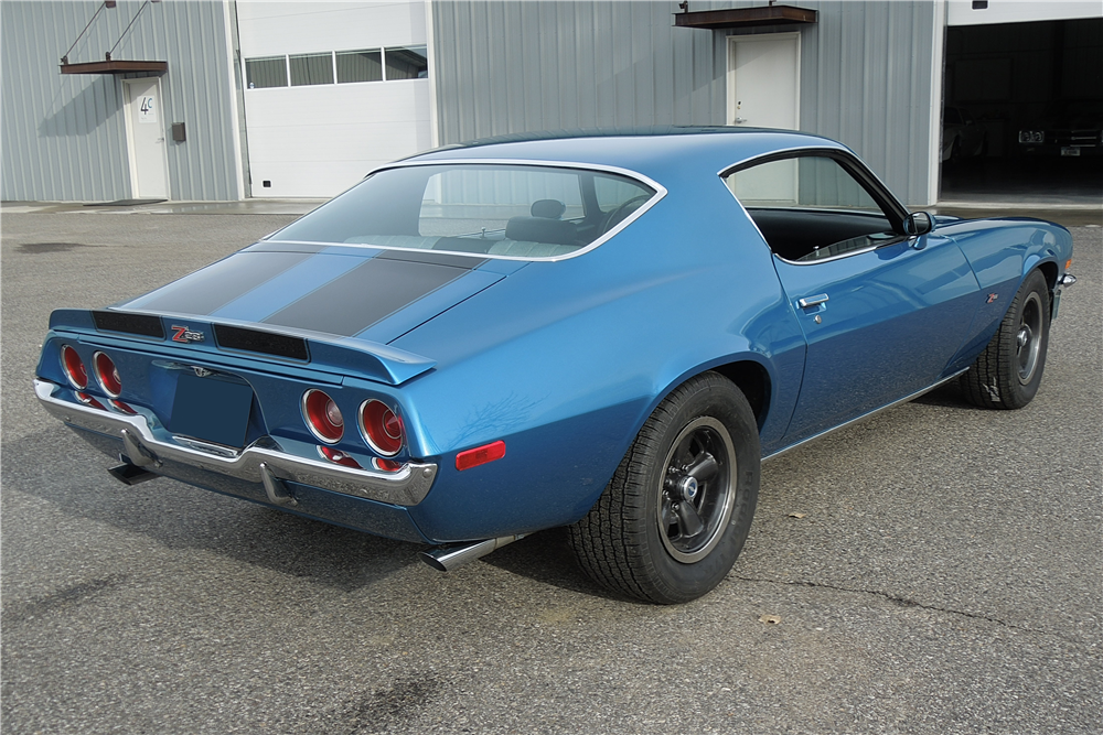 psychoactivelectricity:   1970 CHEVROLET CAMARO Z/28  