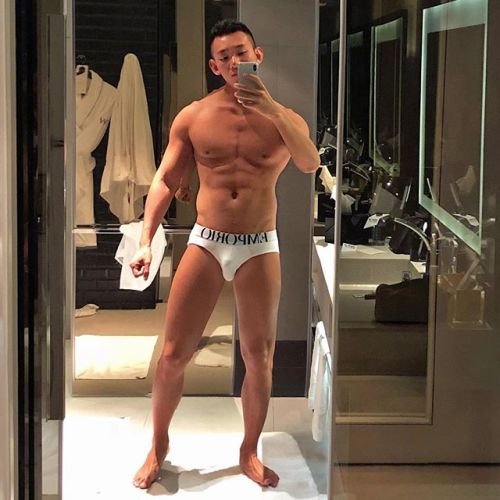 aznboysparadise:IG: maxiaohuis