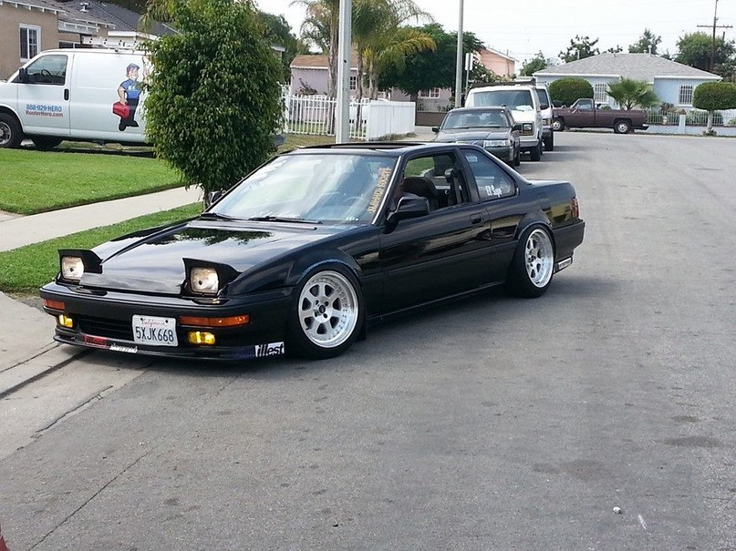 Hirocima Cruisers — 3rd generation Honda Prelude with some old school...