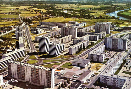 retrogeographie: Châtellerault, Z.U.P. de la plaine d’Ozon.