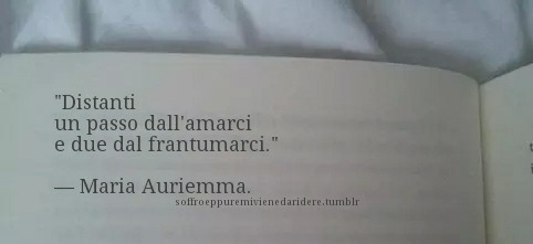 conaffettovaffanculo:  soffroeppuremivienedaridere:  traimieirestifiorisco, conaffettovaffanculo, stobeneanchesetuttovamale.  Oh… ❤️