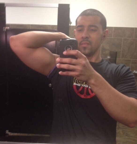 prissychrys:  Nathan pumping for me   sign me in&hellip; to the gym
