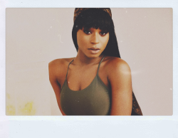 yourstrulys:@normanikordei: 🍋 / 🌴 /