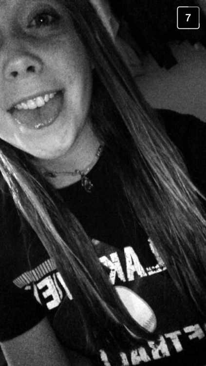come-wake-me-upp:  Wcw to this gorgeous girl🙈 xxxfuck-the-systemxxx