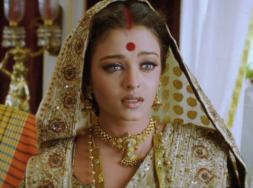 50shadesofyodaddysdick: omkapoor: Devdas, 2002 her makeup omg 