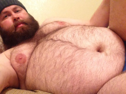 cupcakedaddy:  Let’s cuddle… 