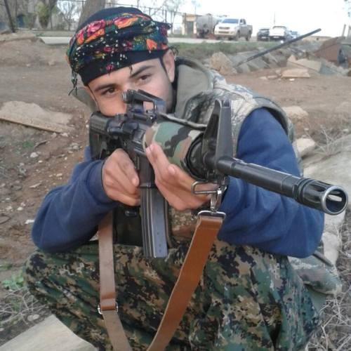 bijikurdistan:  Jan 17 51 ISIS Terrorists were killed, 2 ISIS tanks destroyed and 2 Humvee captured by Kurdish YPG Fighters in the last 24 hours in Kobane. 8 YPG Fighters have been martyred.