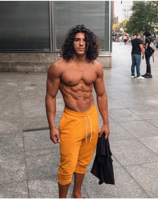 perfect-male-specimen-pilot-3:J. Darwish and that ripped sexy body and that lush thick mane of hair.