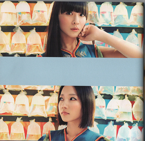 kashi-yuka:  Perfume [Cling Cling Deluxe Photobooklet]