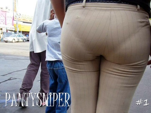 pantysniper1: Amo esto#VPL #Pantylines #panties #visiblepantylines #panty #voyeur #streetcandid