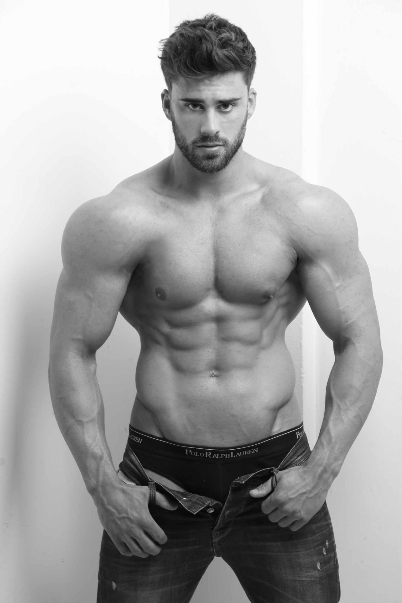 manlypics:  Liam Jolley 