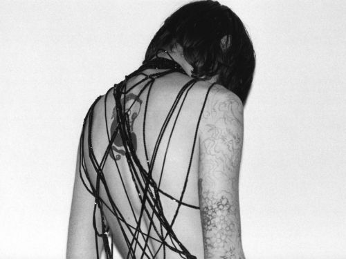 maryjopeace:  HEDI SLIMANE | DIOR HOMME | PARIS | FITTINGS | SUMMER | 04 JULY 2003 