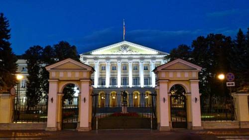 #Russia #Government #Architecture #night #whitehouse #gates #cityscapes #city #saintpetersburg #phot