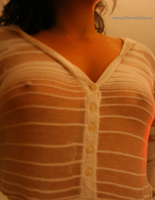 lolascocktaildress: Something’s up at: mysexlifewithlola.com Nice nipples