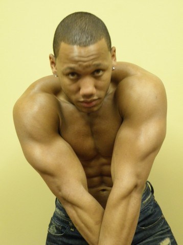 creamgetdamoney:  LeBron Stevenson was a fitness model in NYC. He is now a personal