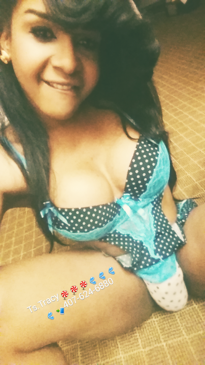 daghost510:  tstracy:  You Like🍭💦💦💦Call me 💋💋  Whats the number