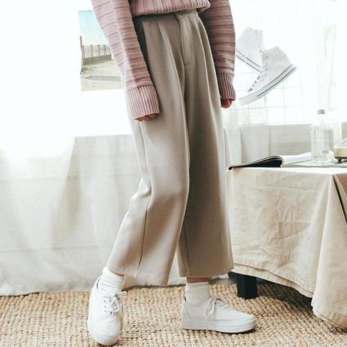 High Waist Straight Leg Pants starts at $38.90 ✨✨✨ I like this one. What about you? ❤️