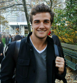 newyorked:  MATTY MCKIBBEN OH MY GOD 😍😍😍😍