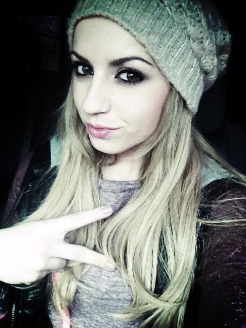 sugarheartsandsweettarts:   