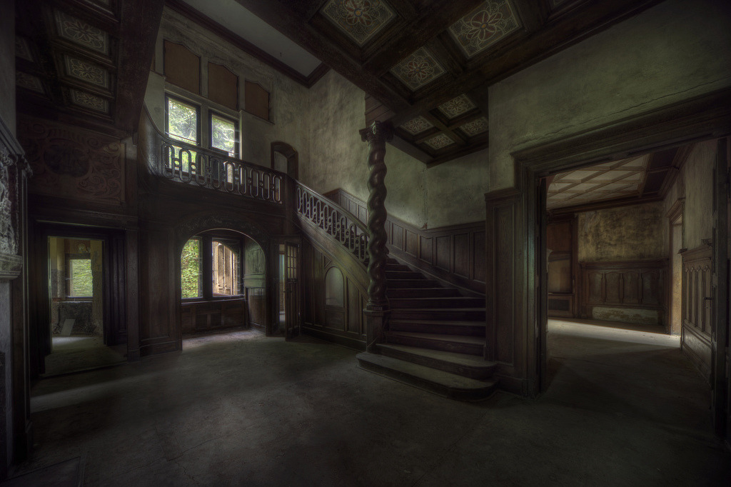 jacindaelena:   andre govia. 	  	 				 					 						 					 				 			  	    