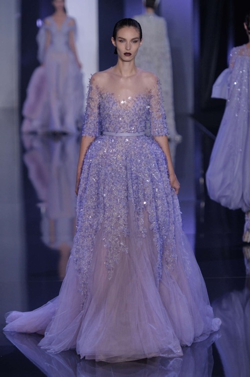 zealous4fashion:  Ralph & Russo Haute Couture Fall Winter 2014/15 Collection (1/3) Photosets: (2/3) (3/3)