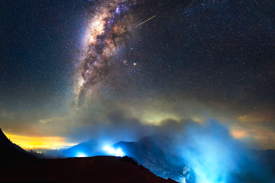 nubbsgalore:photos from indonesia’s mount bromo and malaysia’s mount kinabalu