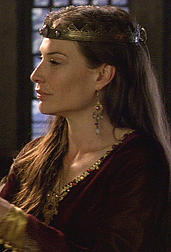 periodcostumelover:Lady Igraine’s brown dress with golden sleeves in Camelot 1x01
