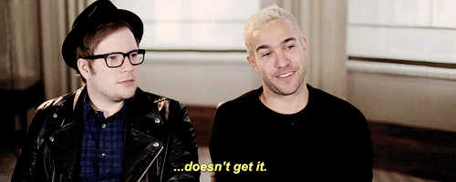 alietrohman:  paxamgays-deactivated20161003: x   Like we up with the times ppl