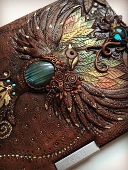 bulwark369:  lonewlf:  culturenlifestyle:Handcrafted Fairytale Clay Journals by Mandarin Duck Jewelry designer Aniko Kolesnikova, (previously featured here) best known as Mandarin Duck is recognized for her whimsical, sophisticated, ornate work featuring