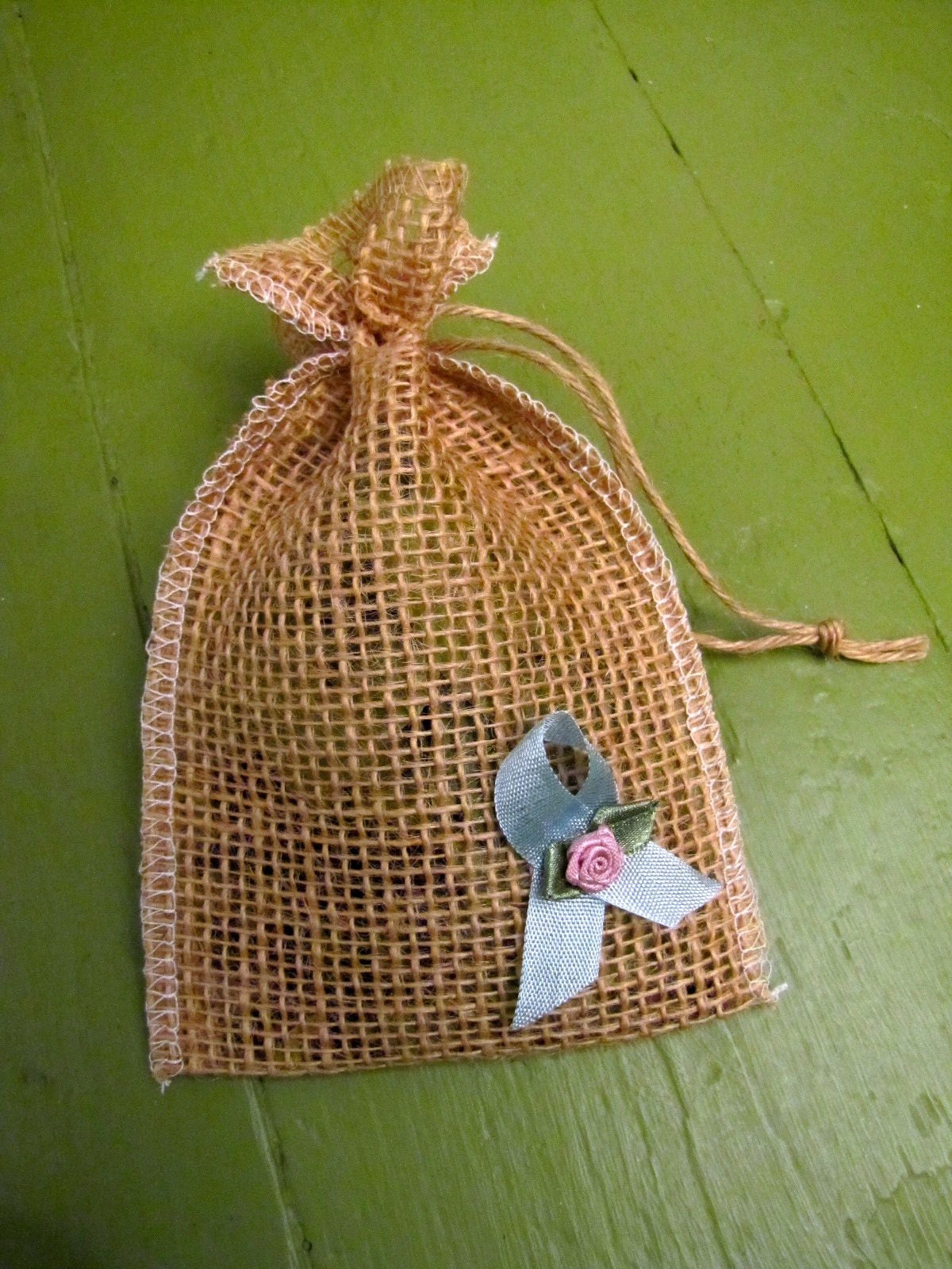 Handmade Burlap Sachets Filled with bay leaf and... - the rustic soul