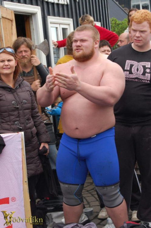 thebigbearcave:  Lord Pall’s special event. 