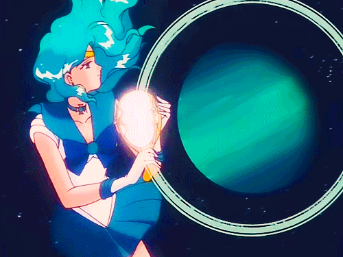 Nautria Urani planetam Neptunum habet et Nautria Neptuni planetam Uranum habet!Sailor Uranus has the