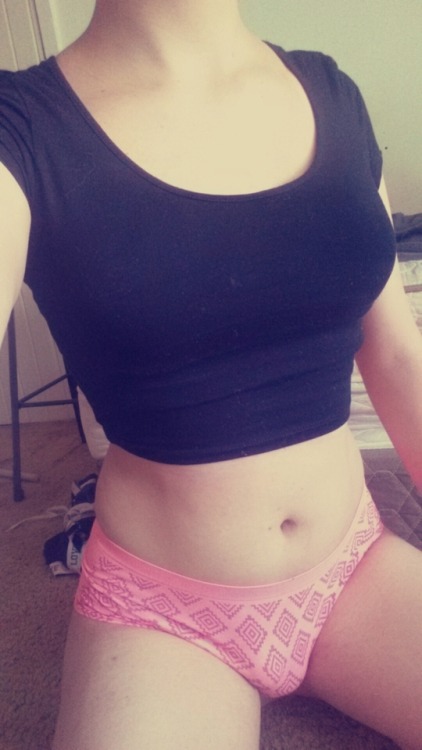 my-sexual-playground: Not completely naked for once lol Honestly I’d go out in this outfit cau