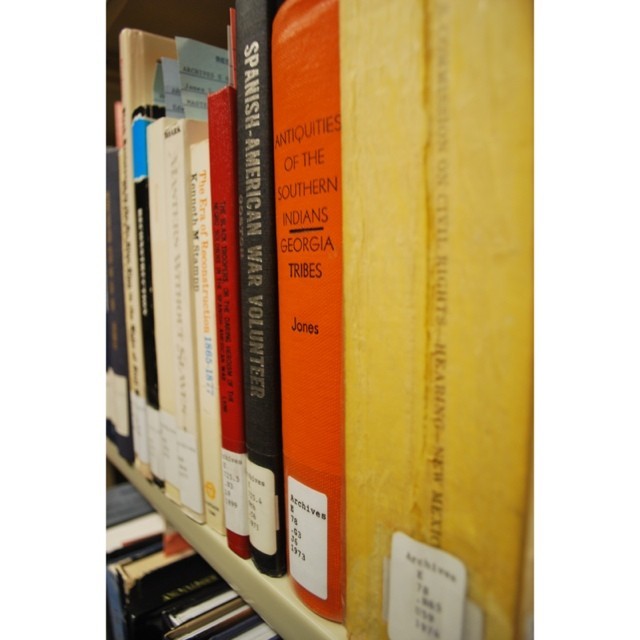 #TBT 3 of 5: Any and everything within the four walls of the #ChesnuttArchives is a candidate for #ThrowbackThursday. So, these #LibraryShelfies are it!
#InsideChesnuttLibrary #ChesnuttLibrary #Shelfie #AcademicLibrary #Library #FayState #FSUBroncos...