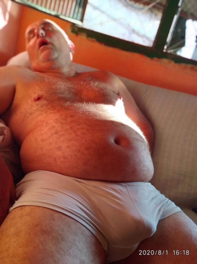 dirtydads-filthyfathers:chrismaturelover:Grandpa talks in his sleep. 