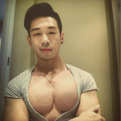 Chicosguaposlindos:  Asian