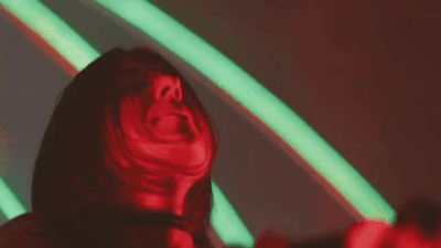 martakrewella:  New World Tour 🌍💫