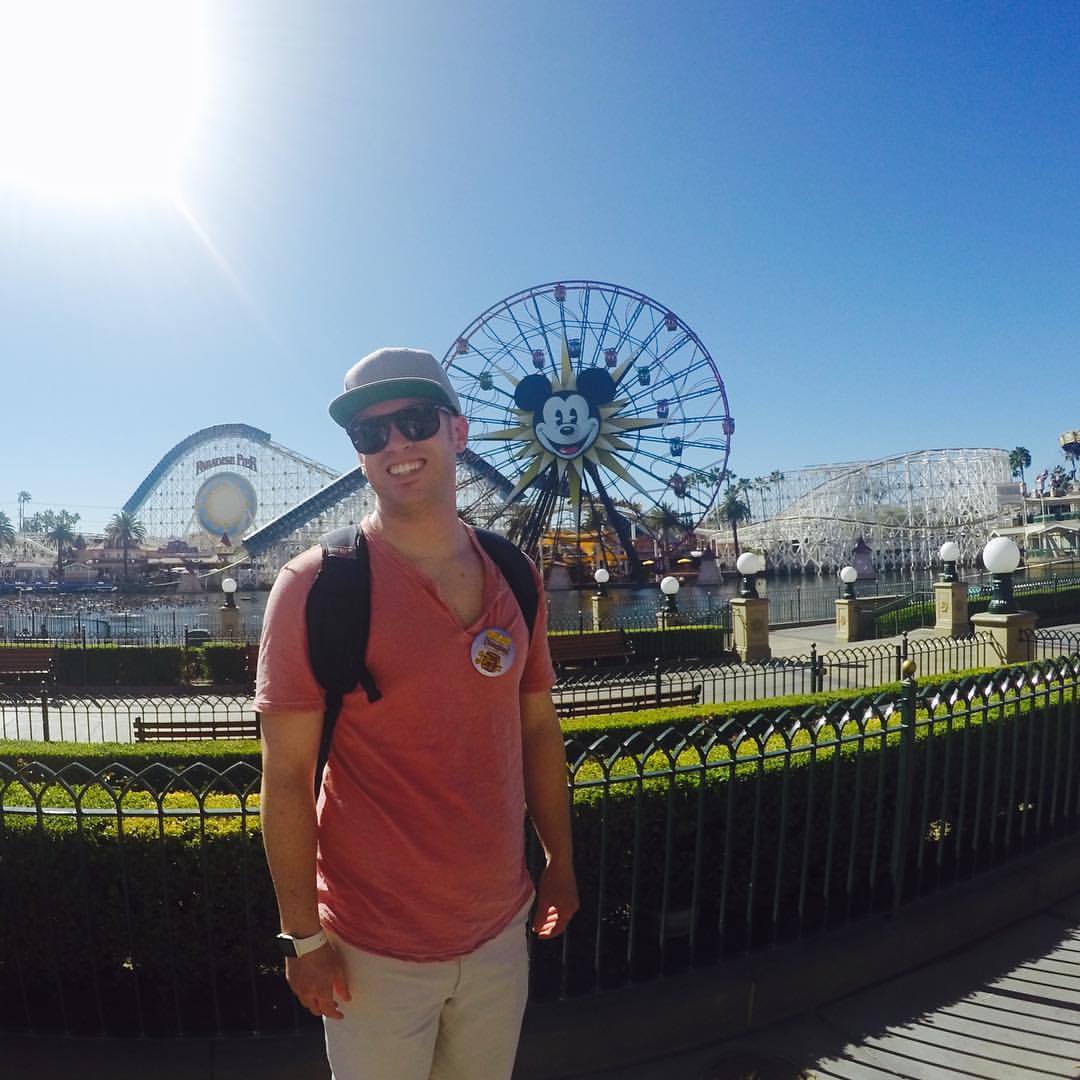 psyducked:  :0) (at Disney California Adventure) 