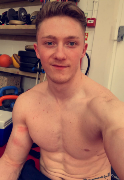 hotcelebs2000:  NILE WILSON