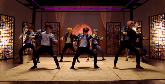 huiverse: pentagon – sha la la ⚡️