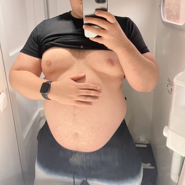overfedcub:Train bathroom lighting. You gonna come with me to the dining car?
