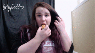 thebellygoddess:  God I Want A DoughnutIn this one I eat a bunch of doughnuts, jiggle