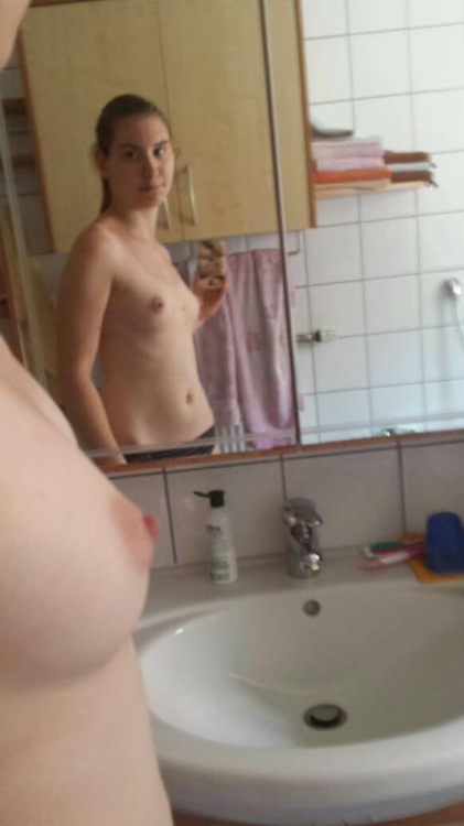 dussel16:  Ein paar schöne Aussichten sind dabei :)  Sehr anregend :)  #sexting #sendmeyournudes #kikme #miller42u