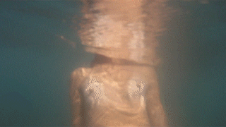 bembele:  http://bembele.tumblr.com under the ocean…. 
