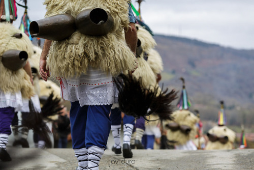 beautiful-basque-country: Otsaila, inauterien hilabetea #7 / February, the month of masquerades #7Jo