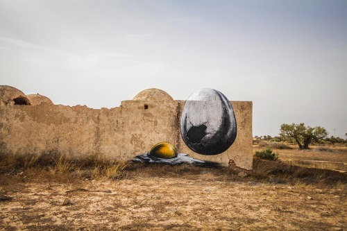 itscolossal:  Fun New Murals by ROA Utilize Tunisia’s Domed Architecture