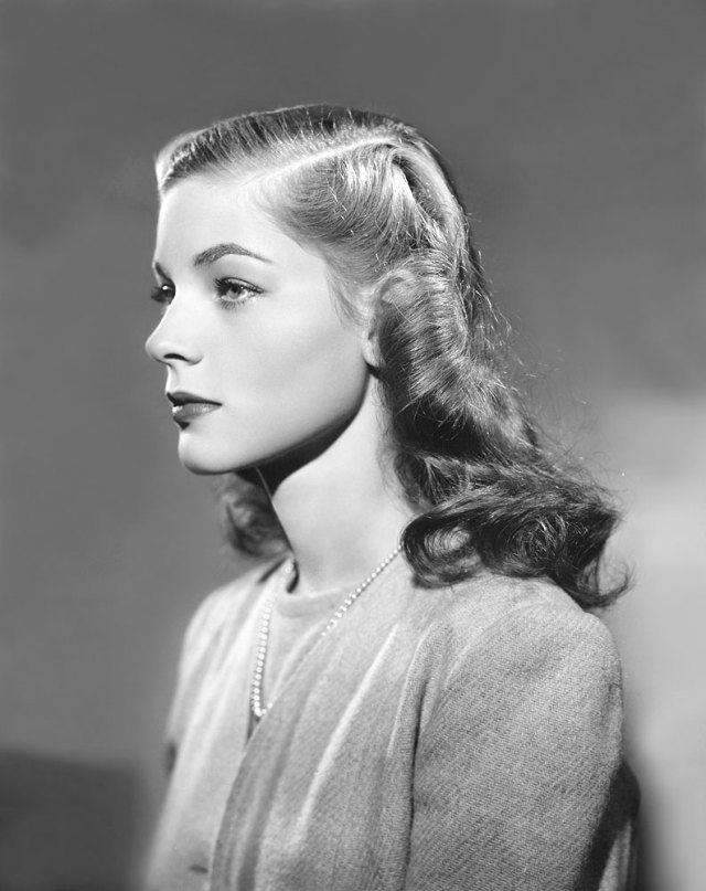 LAUREN BACALL                                  1924 - 2014