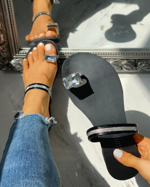 Sexy jeweled toe ring sandals