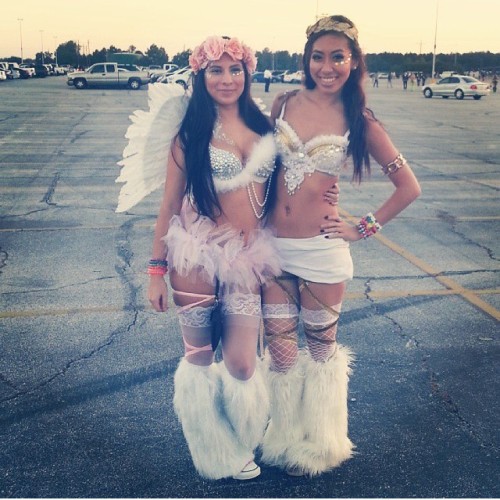 rave girls